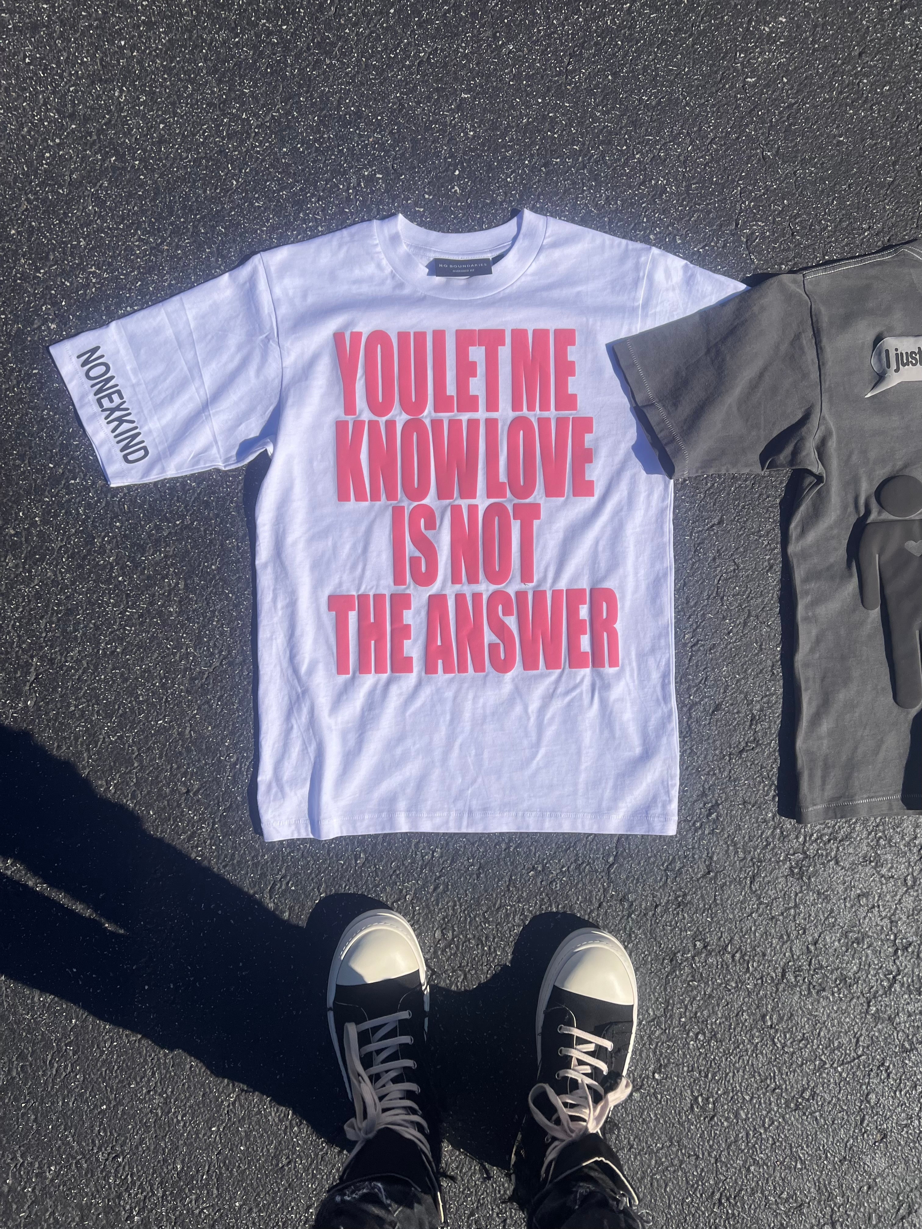 Undelivered messages tee